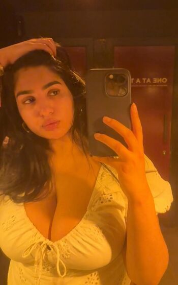 Full leaked Neha private photo