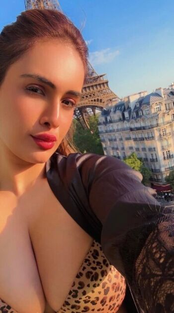 Full leaked Nehhaa malik private photo