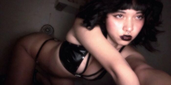 nelesha.x