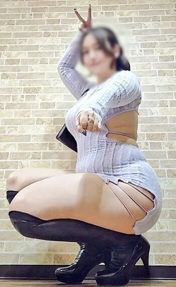 Nene_booty