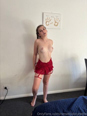nenethebrunette
