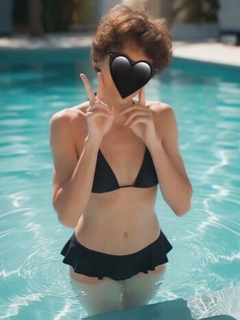 Full leaked Neonstarvyx private photo