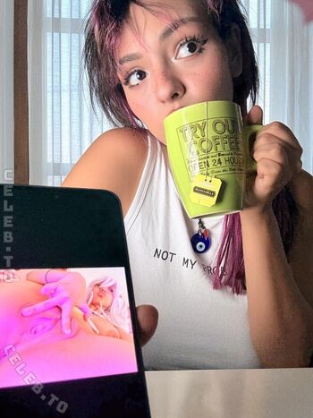 Full leaked Nerdy beila page private photo