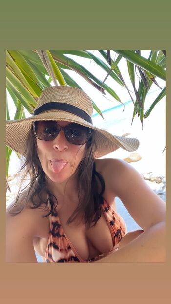 Full leaked Neroli meadows private photo