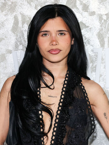Nessa Barrett