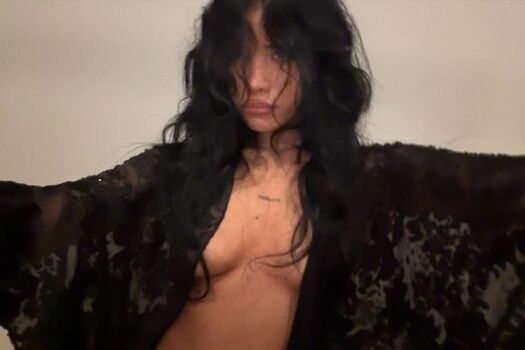Full leaked Nessa barrett private photo