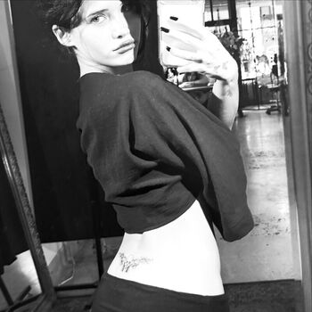 Full leaked Nessa barrett private photo