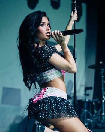 Full leaked Nessa barrett private photo