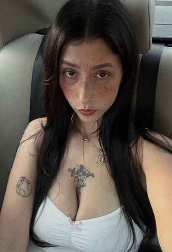 Full leaked Nevaevaaaaa private photo
