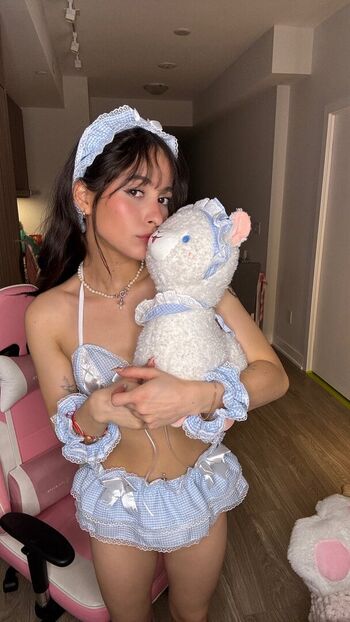 Full leaked Nevermindlia private photo