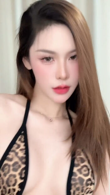 Full leaked Newbam private photo