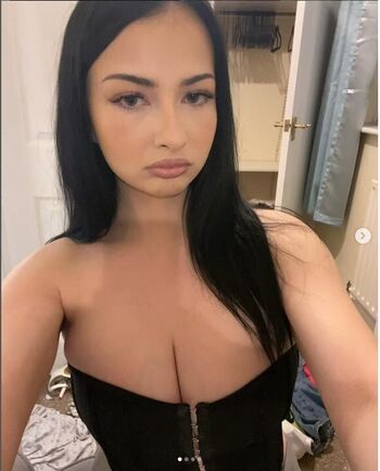 Full leaked Nextdoorlilly private photo