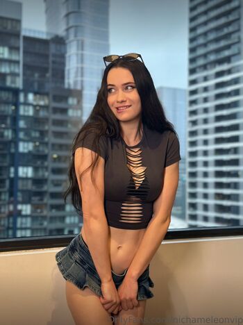 Full leaked Nichameleon private photo