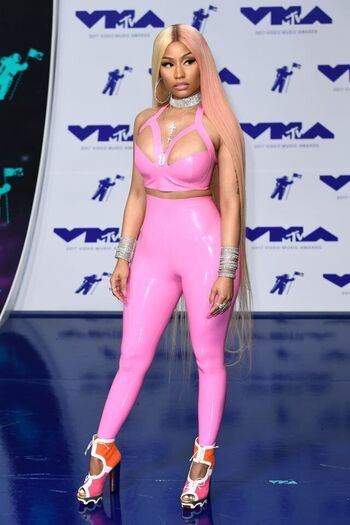 Full leaked Nicki minaj private photo