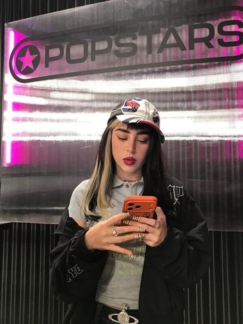 Nicki Nicole