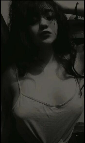 Full leaked Nicol saenz private photo