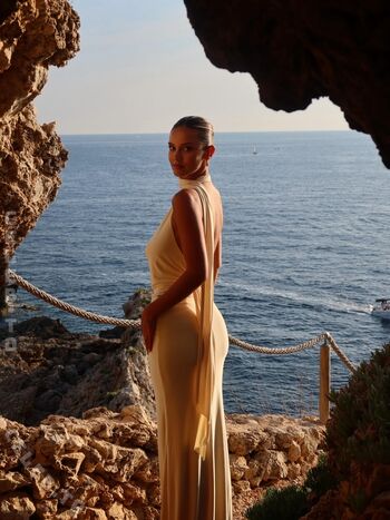 Full leaked Nicola cavanis private photo