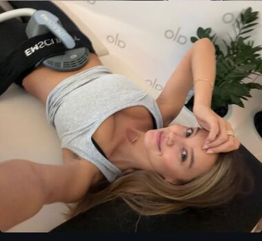Full leaked Nicola cavanis private photo