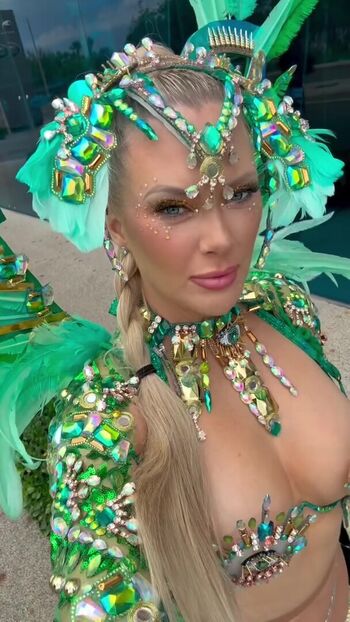 Full leaked Nicole arbour page private photo