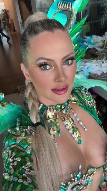 Full leaked Nicole arbour private photo