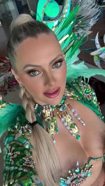 Full leaked Nicole arbour private photo