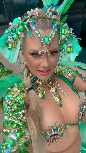Full leaked Nicole arbour private photo