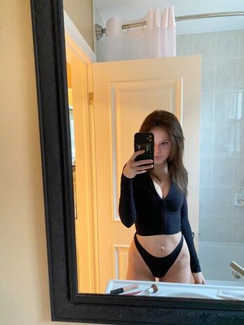 Full leaked Nicole capogna private photo