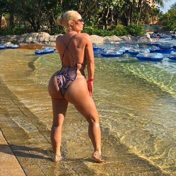 Full leaked Nicole coco austin  page private photo