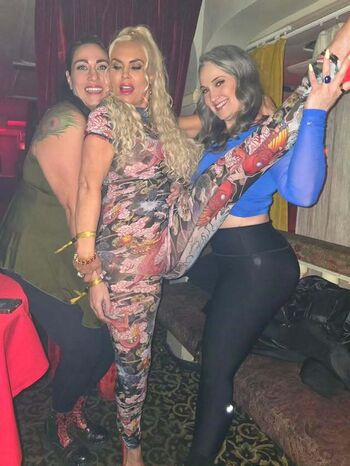 Full leaked Nicole coco austin  page private photo