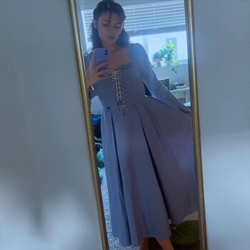 Full leaked Nicole maines private photo
