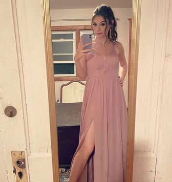 Full leaked Nicole maines private photo