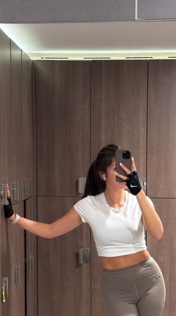Full leaked Nicole prada private photo