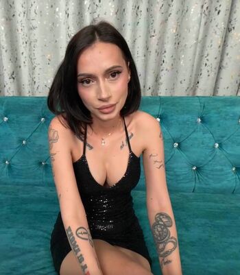 Full leaked Nicolkiss private photo