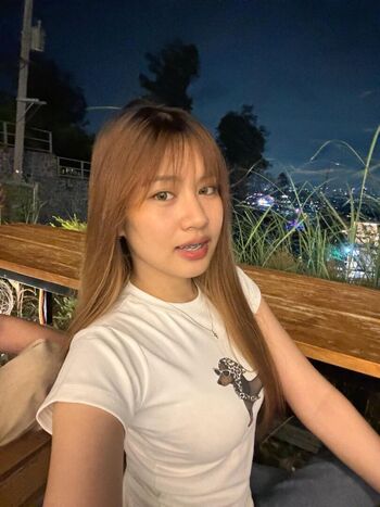 Full leaked Niebosyllania private photo