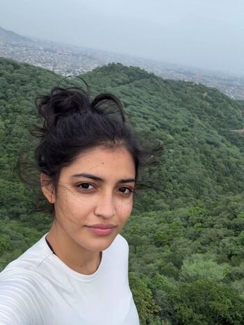 Full leaked Niharika private photo