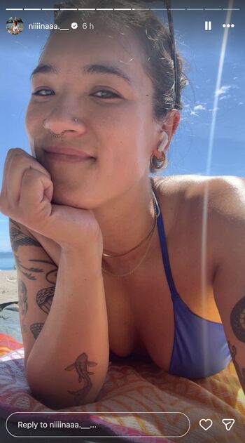 Full leaked Niiiinaaa private photo