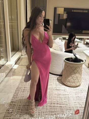 Full leaked Nikki bella private photo