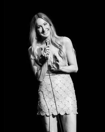 Full leaked Nikki glaser private photo