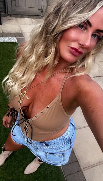 Full leaked Nikki humphreys private photo