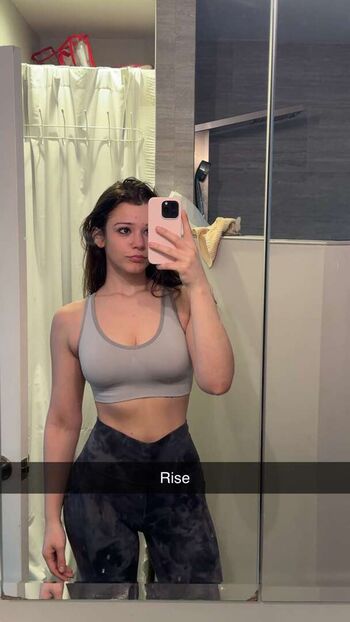 Full leaked Nikki woods private photo