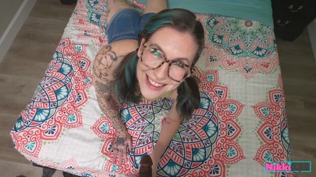 Full leaked Nikki zee private photo