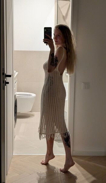 Full leaked Nikkidreams private photo