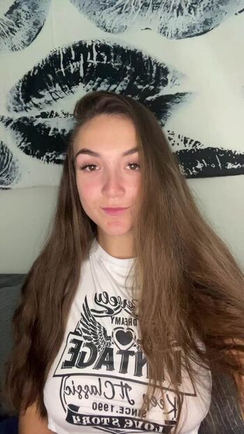 Full leaked Nikkiiryderr private photo