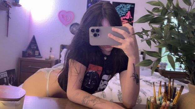 Nikkiistar
