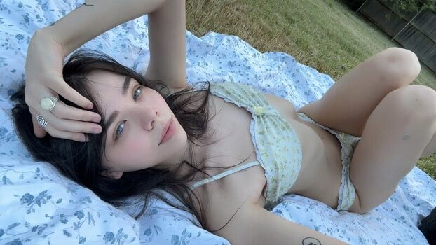 Full leaked Nikkiistar private photo