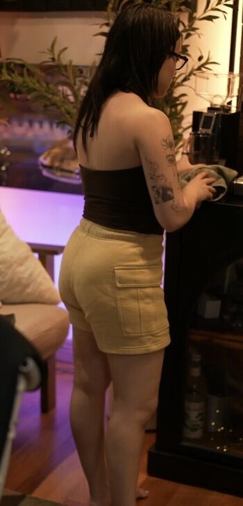 Full leaked Nikkijustine private photo