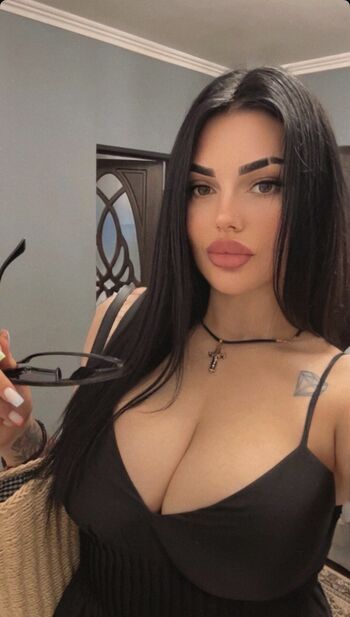 Full leaked Nikoleta private photo