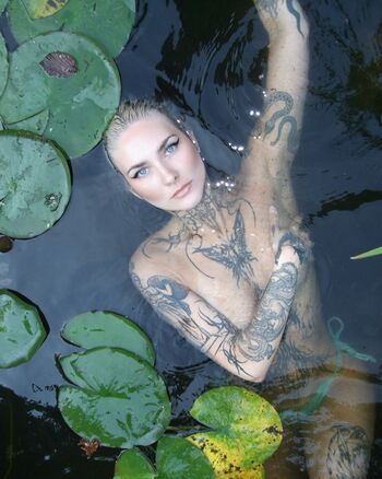 Full leaked Nikolina private photo