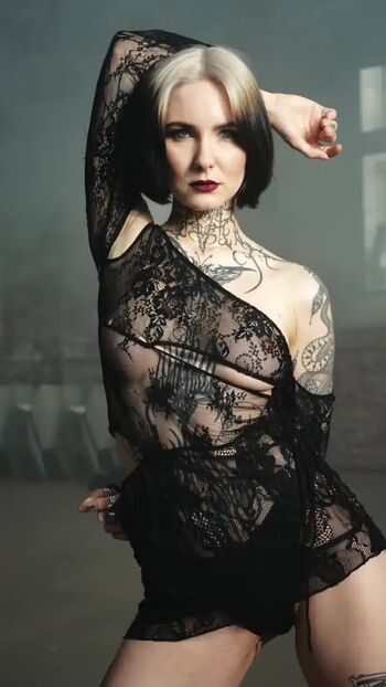 Full leaked Nikolina private photo