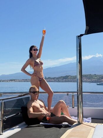 Full leaked Nina dobrev private photo